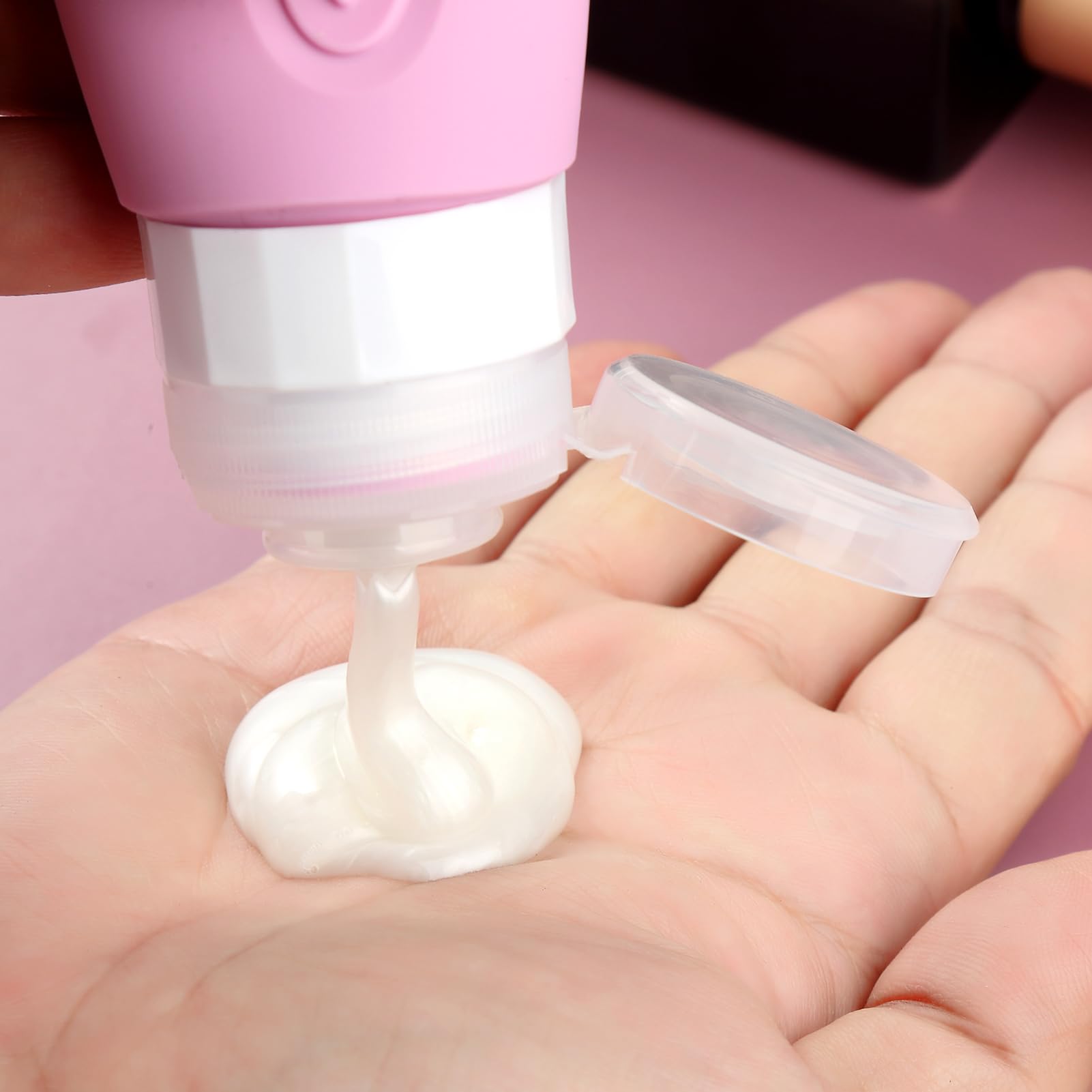 Mrsdry Confezione da 16 bottiglie da viaggio per articoli da toeletta, contenitori da viaggio in silicone oversize per articoli da toeletta, a prova di perdite, ricaricabili per shampoo e balsamo