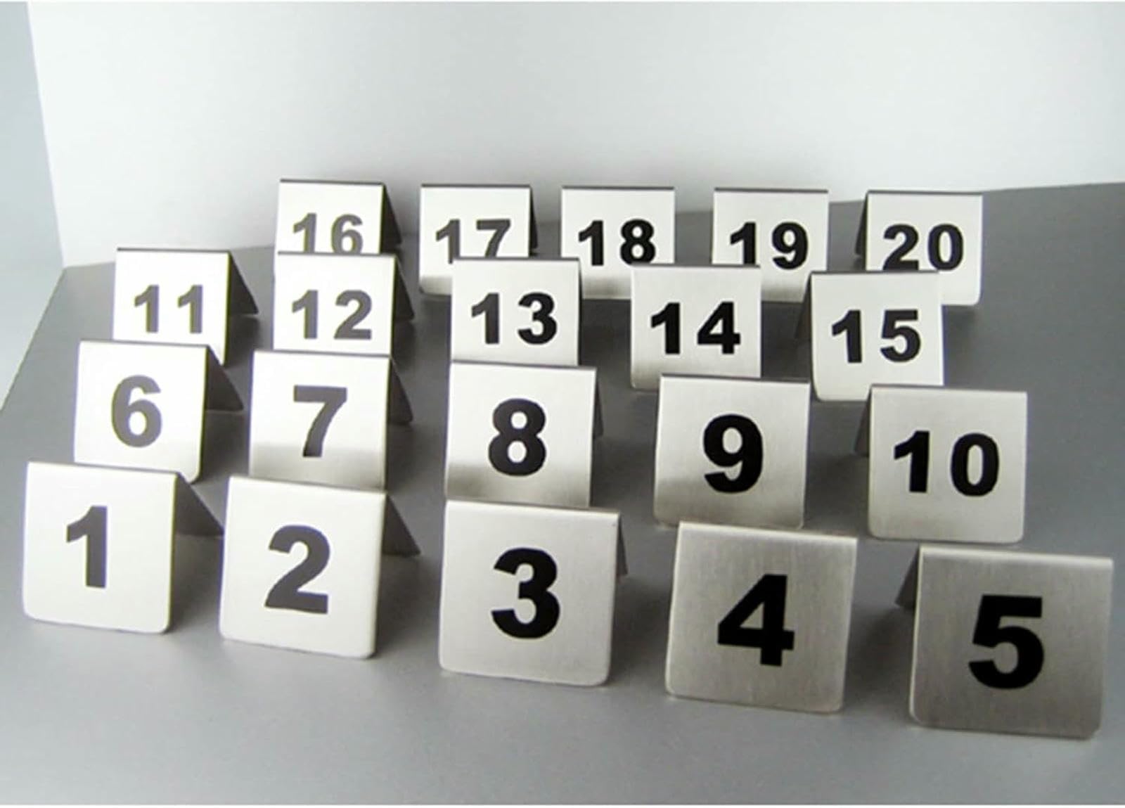 Signes de table en acier inoxydable avec porte-numéro 1-100