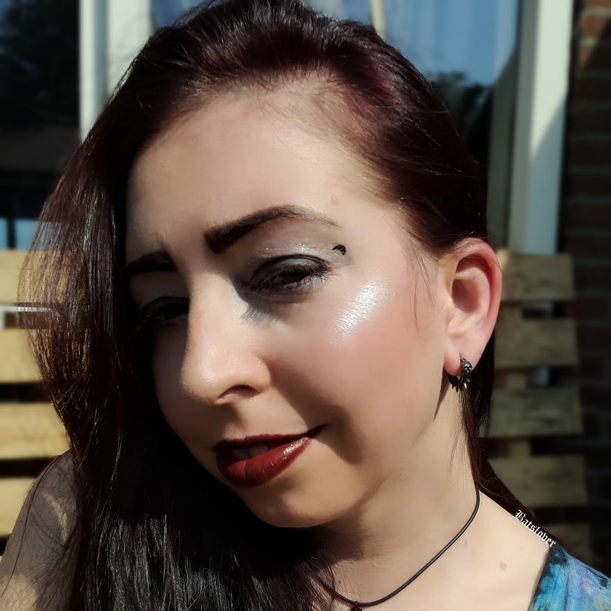 GTHIC Pendientes de aro punk con punta Huggie para mujer, pendientes con remaches de calavera, pendientes góticos vintage para hombres, joyería de acero inoxidable, regalo