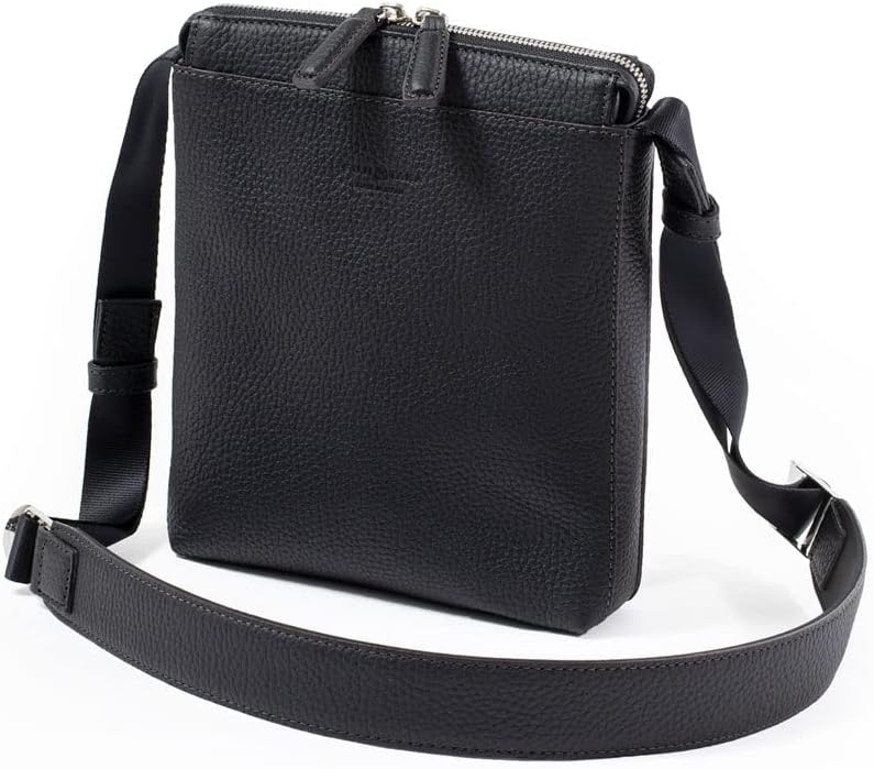 FUJITAKAソル ネックポーチ型 レザーショルダーバッグ 楽天市場】FUJITAKA公式 ネックポーチ型 レザーショルダーバッグ (ソル