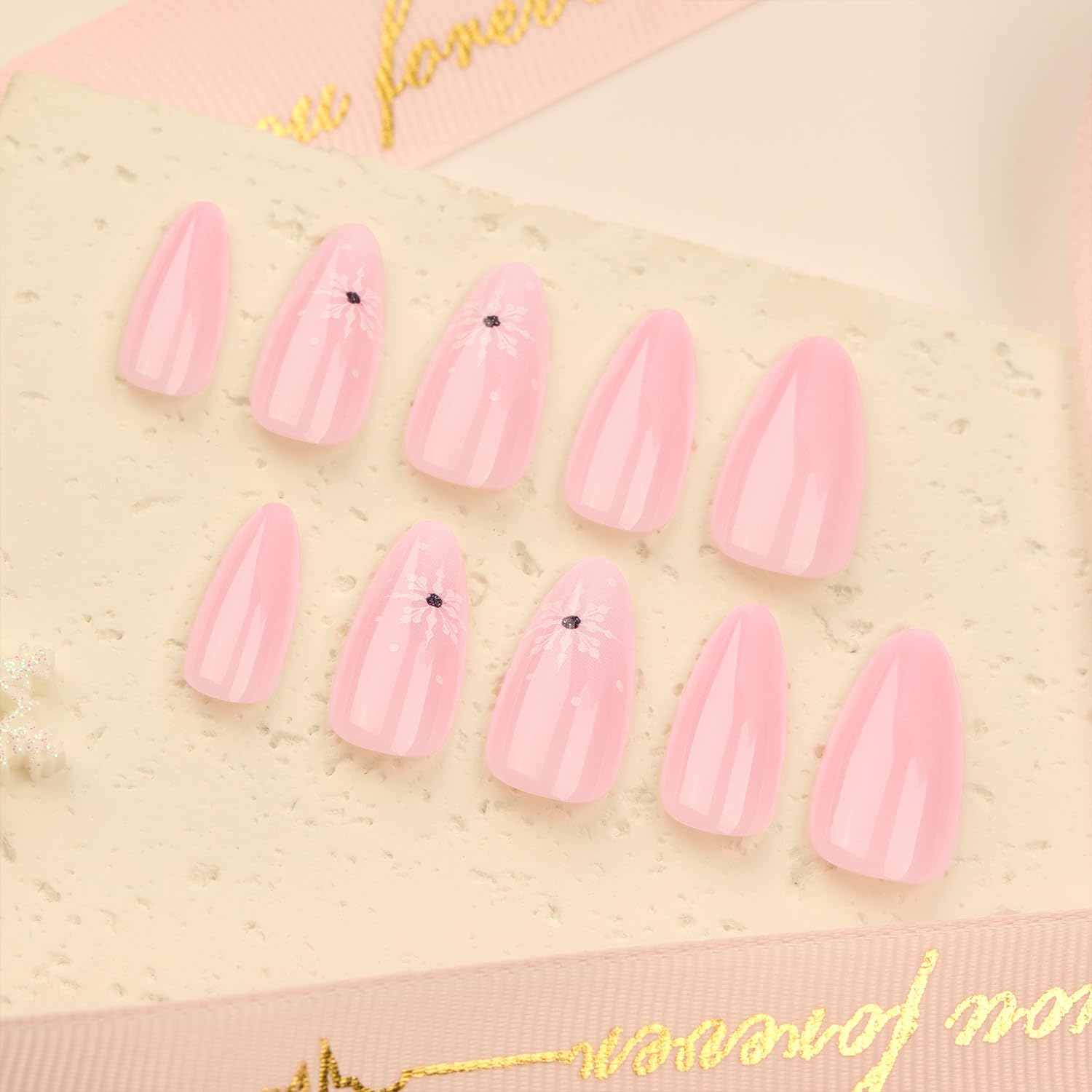 Christmas Press on Nails Medium Almond Fake Nails With Snowflake Designs Xmas Pink False Nails Glossy Full Cover Stick on Nails Acrylic Winter Artificial Nails for Women Glue on Nails 24 Pcs