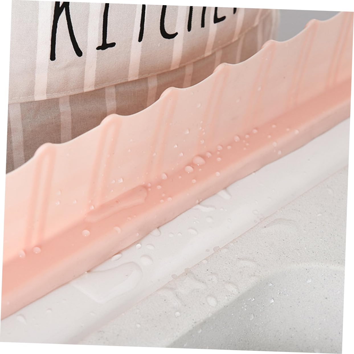 PRETYZOOM 3stücke Silicone Water Guard Für Waschbecken Spritzschutz Baffle Aus Langlebigem Silikon Für Küche Und Badezimmer Mit Starker Haftung Durch DREI Saugnäpfe Installieren