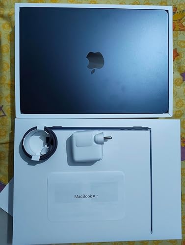 2022 Apple MacBook Air Laptop with M2 chip: 13.6-inch Liquid