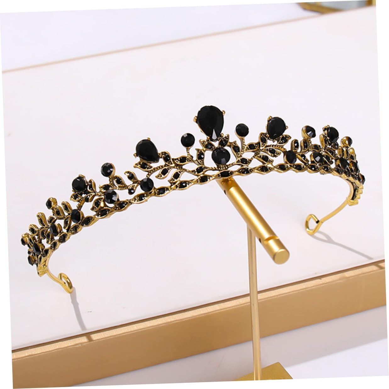 BESPORTBLE Baroque Style Tiara Crown Hair Ornament for Bride Wedding Hair Accessory Women’s Circlet