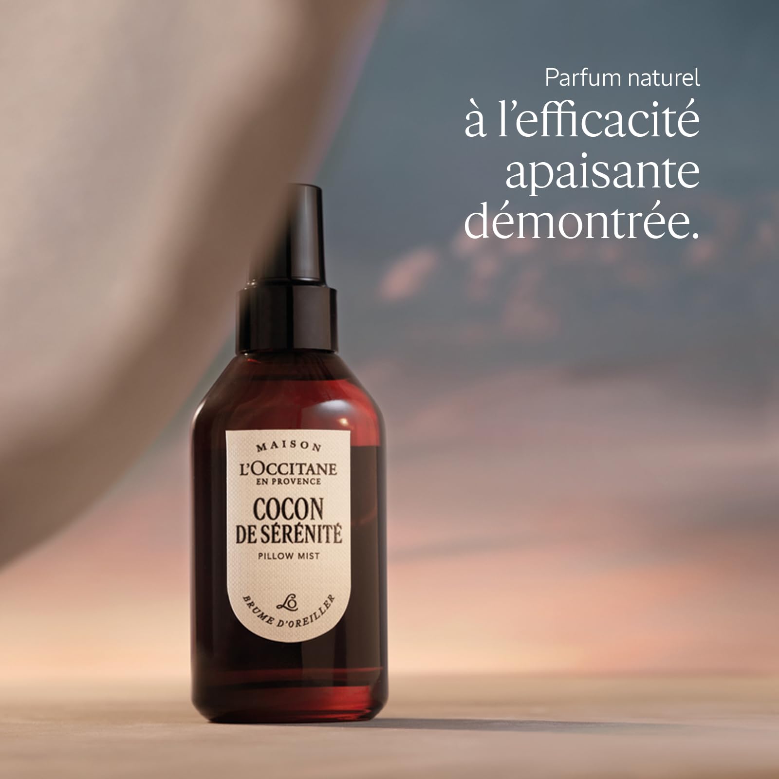 L'OCCITANE - Brume d'Oreiller Relaxante Cocon de Sérénité - 100 ml | Parfume votre intérieur, le linge, les draps et l'oreiller - Fabriqué en France