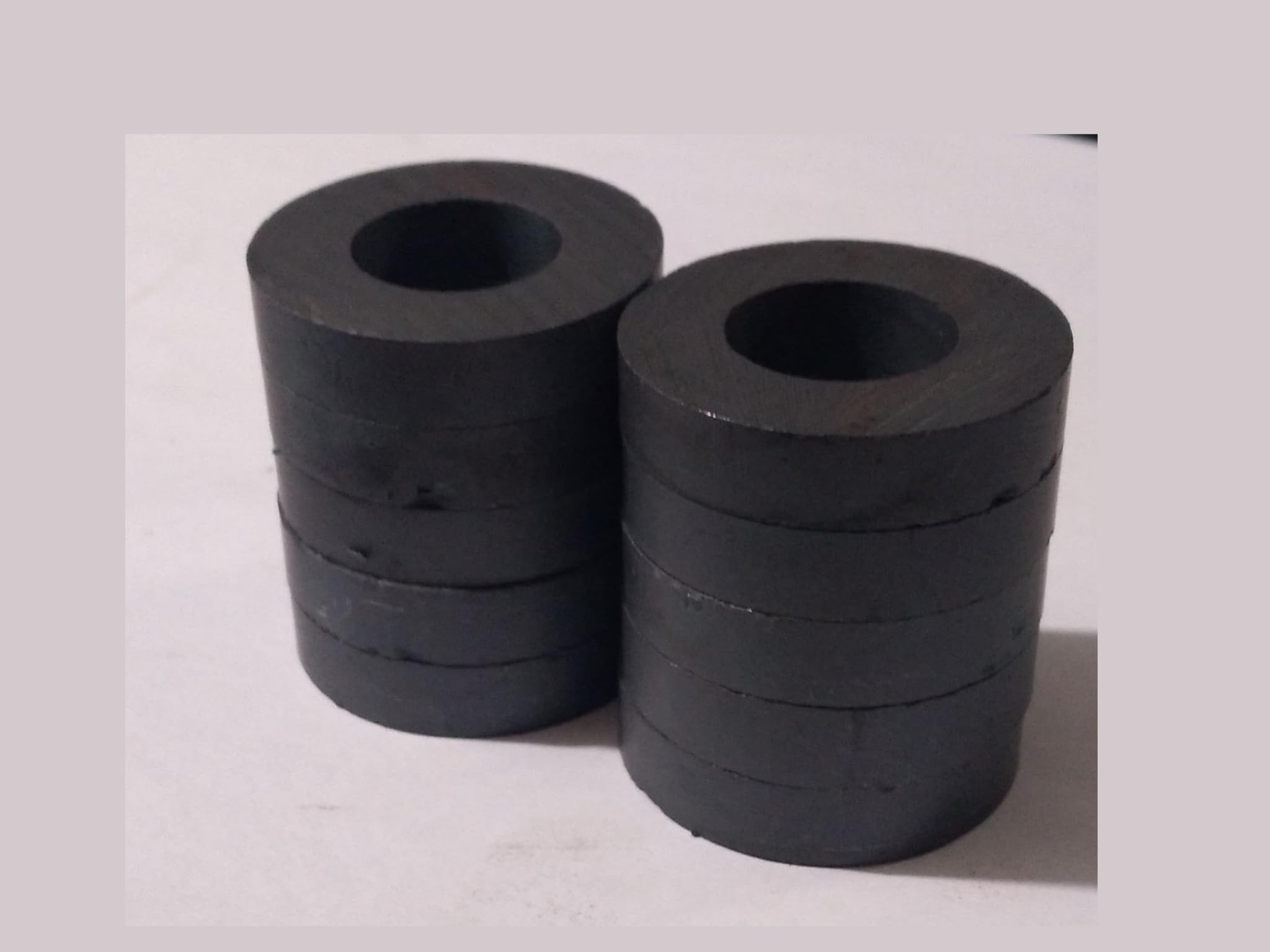 Ferrite Ring Magnet - Size : 36 mm (OD) X 18 mm (ID) X 8 mm (Thick) - Pack of 25 - Circle Magnet for multipurpose office, home, kitchen, projects, school use (B0D62JYXQ7) Amazon Price History, Amazon Price Tracker