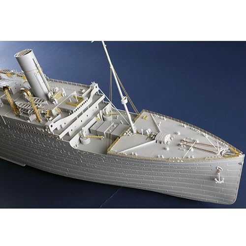 Assembly Kit 03721 1:200 Scale HMHS Britannic Plastic Precision Model