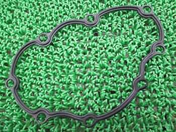 ホンダ ドリーム50 シリンダーヘッド左サイドカバー w/取付ボルトセット ホンダ ドリーム50 シリンダーヘッド左サイドカバー w/取付