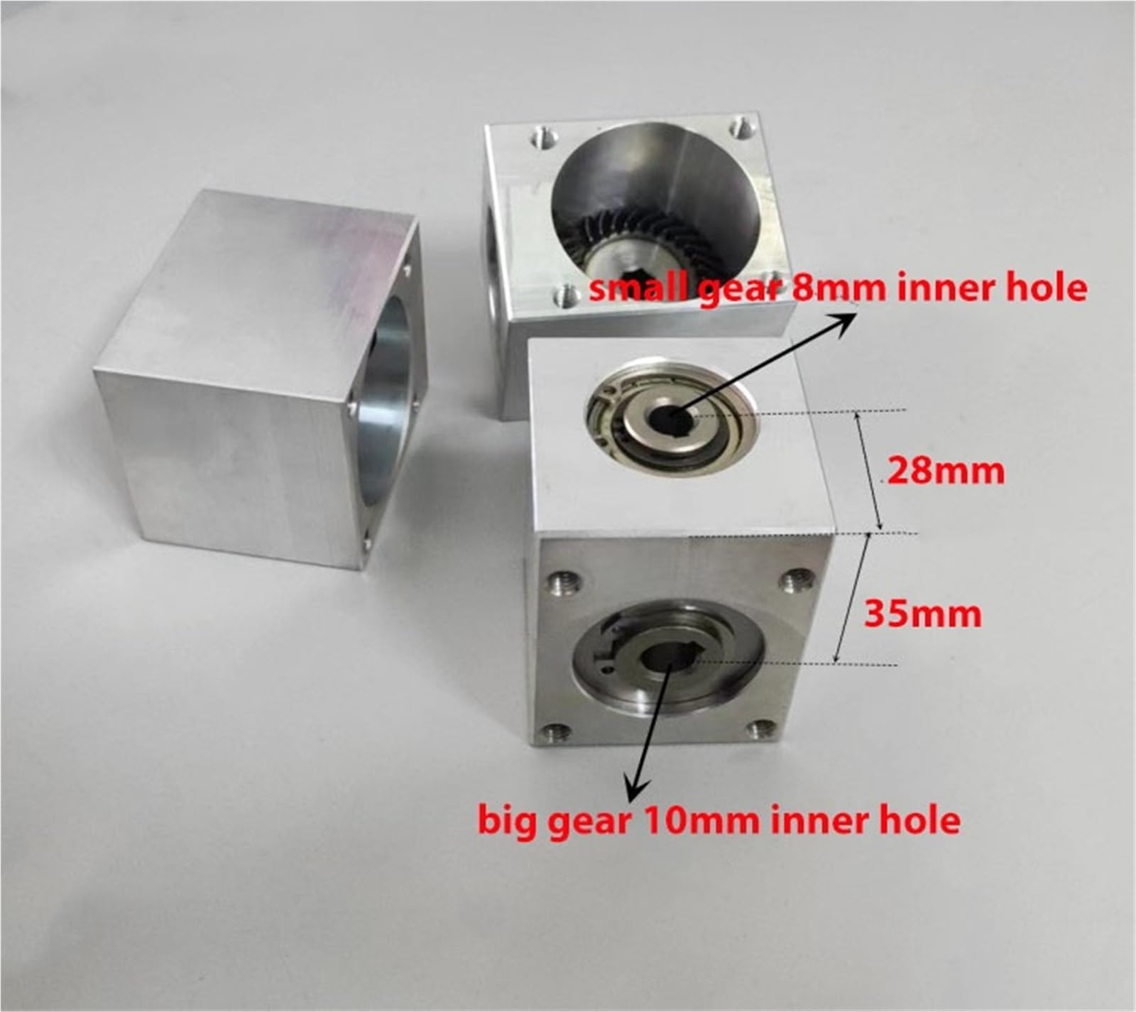 Reductor de engranajes de dirección en ángulo， Caja de engranajes de ángulo recto 1:2, engranajes cónicos espirales de 30 dientes/15 dientes, orificios for chaveteros de 8 mm/10 mm, paquete de 2