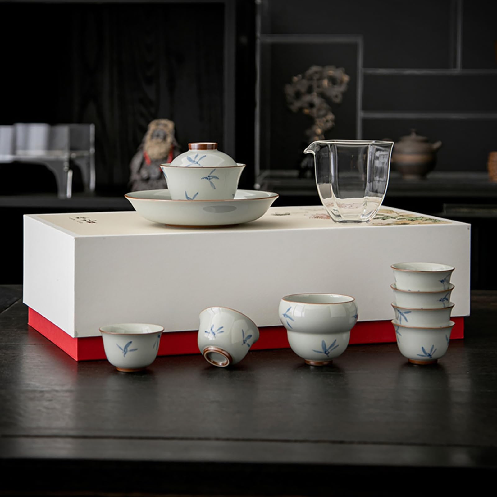 Ceramiczne kubki w stylu chińskim z miseczkami i miseczkami są wykwintne i praktyczne - niebiesko-białe ręcznie malowane orchidee.