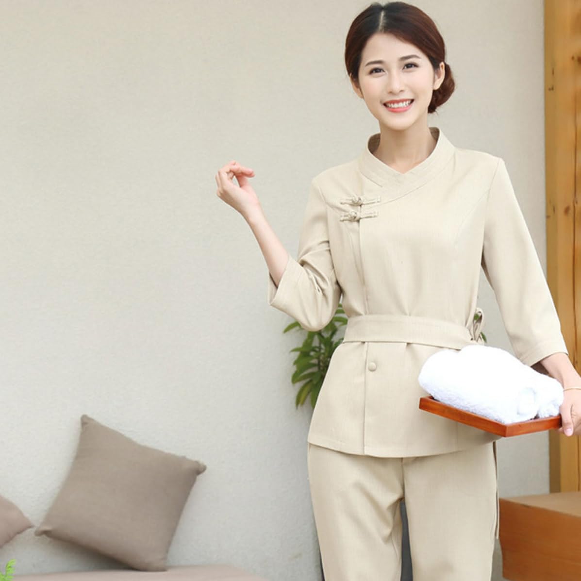 Cabilock 1set Tuta da Lavoro Beige Tecnico di Bellezza Regolabile con Cintura Vita Abbigliamento Spa Leggero e Pieghevole per Estetiste e Parrucchieri
