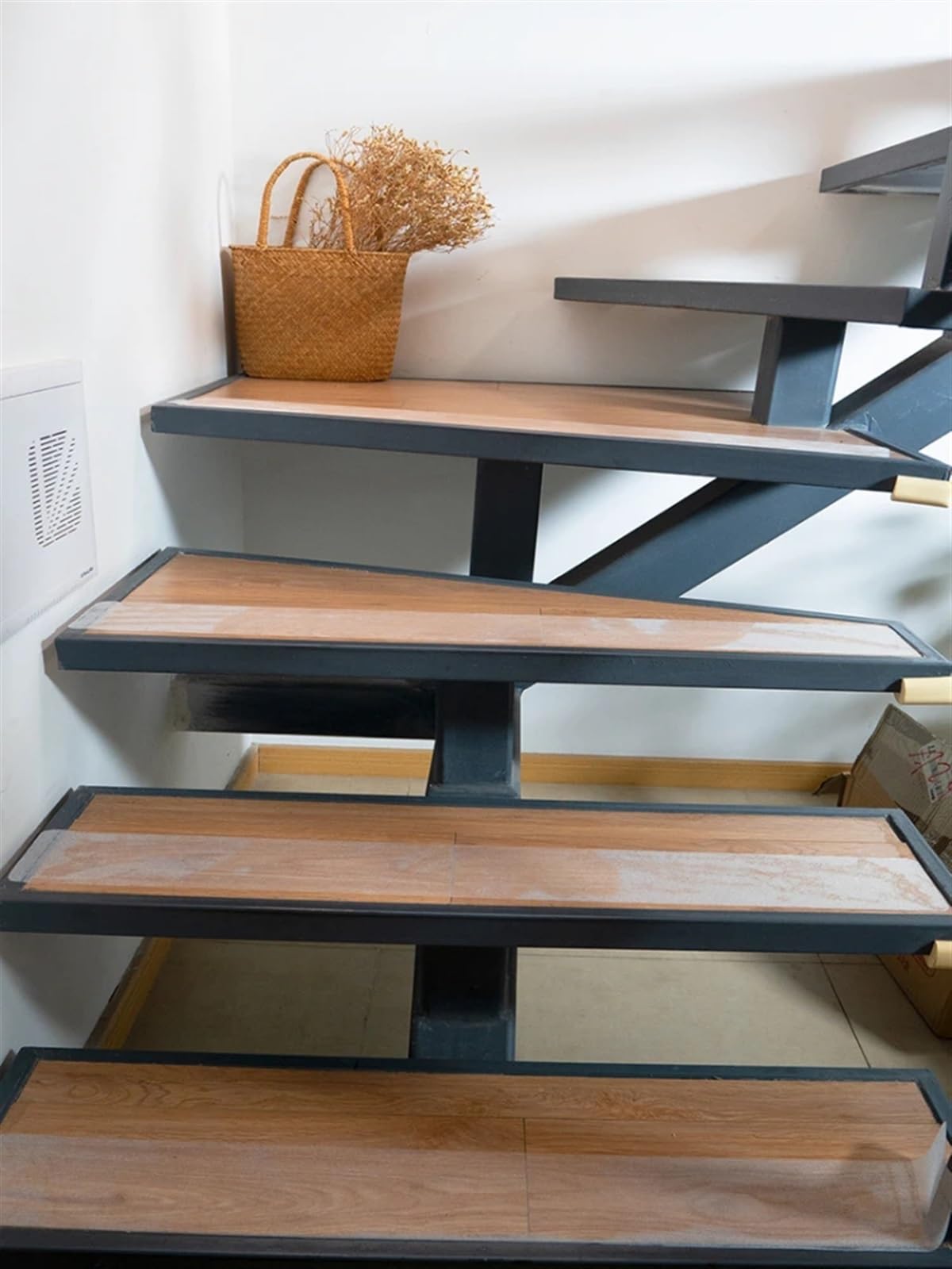 Cinta Antideslizante Escaleras Tiras Antideslizantes for escaleras, Adhesivo Antideslizante de 4x24 Pulgadas for escalones, Cinta Impermeable y Antideslizante, 15 Uds.