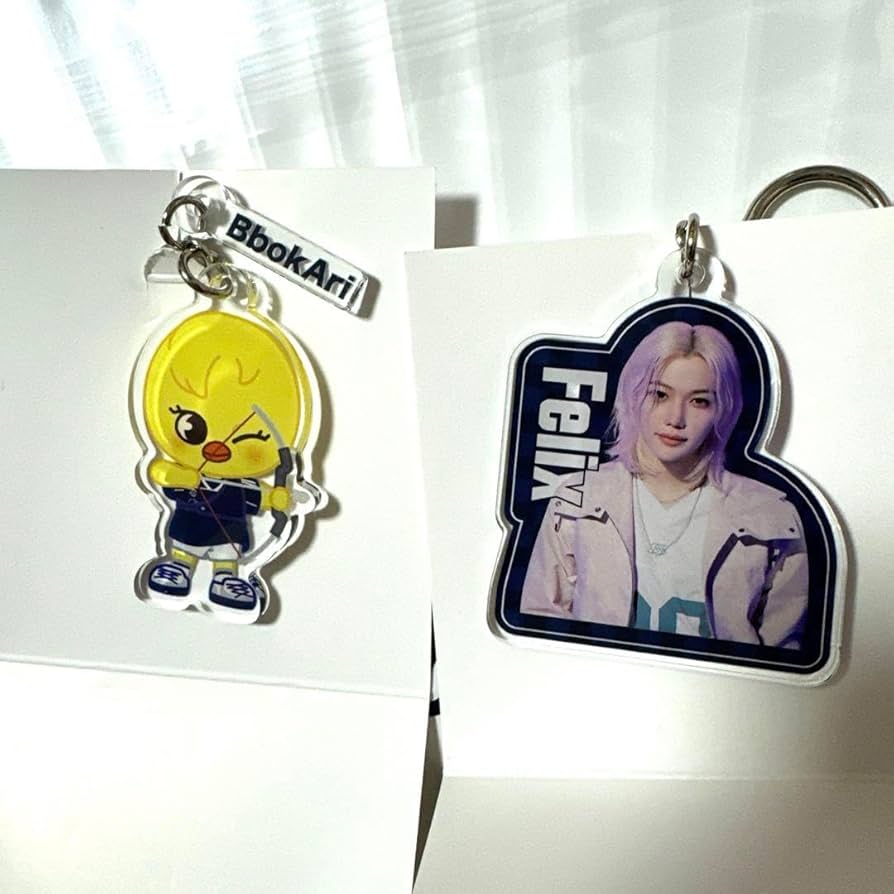 Amazon.co.jp: Straykids JYP POPUP アクリルキーホルダー