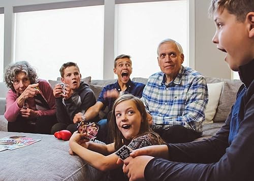 Miniatura 3 de Knockout Punch - Un juego de cartas de boxeo y dodgebeball, divertidos juegos de mesa para noche familiar, juegos de noche para grupos y juegos de