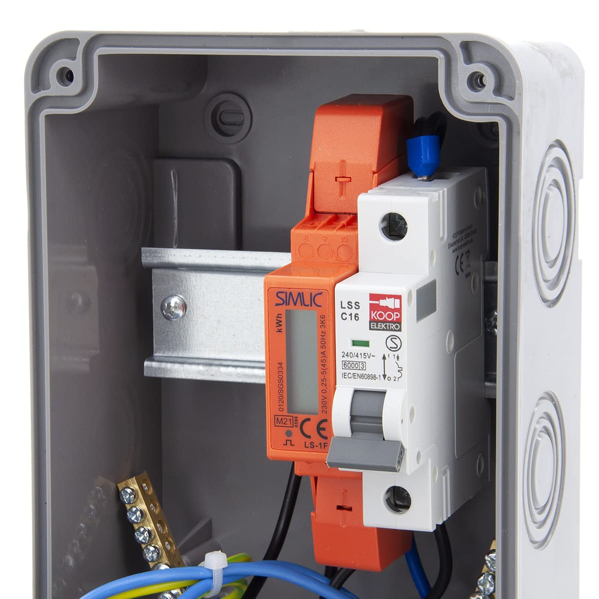 Rozdzielacz prądu roboczego 6NO 2 x 230 V + LS i przewodowy FI (2 x 230 V + 1 x LS C16 + miernik mocy MID)