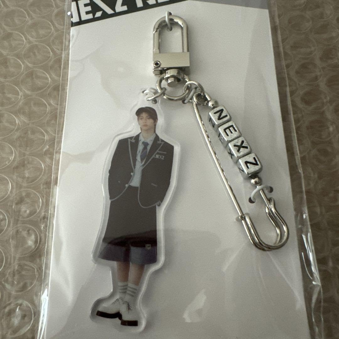 ゆ ランダムチャームキーホルダー セット A.C.E.F.J.P ld02107336_1.jpg