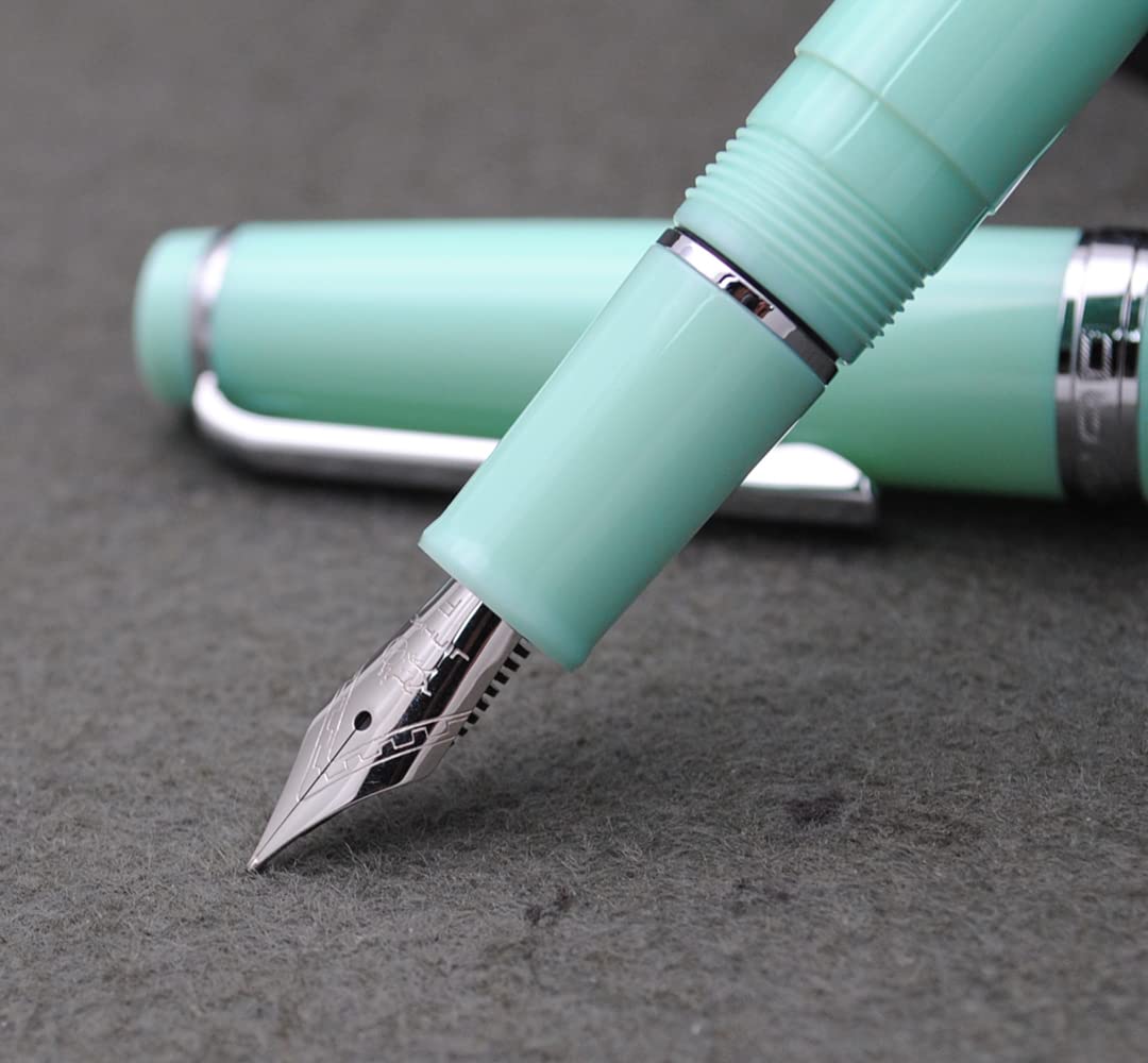 Amazon.co.jp: JINHAO 82 万年筆 シルバークリップ付き (Fペン先 0.5mm