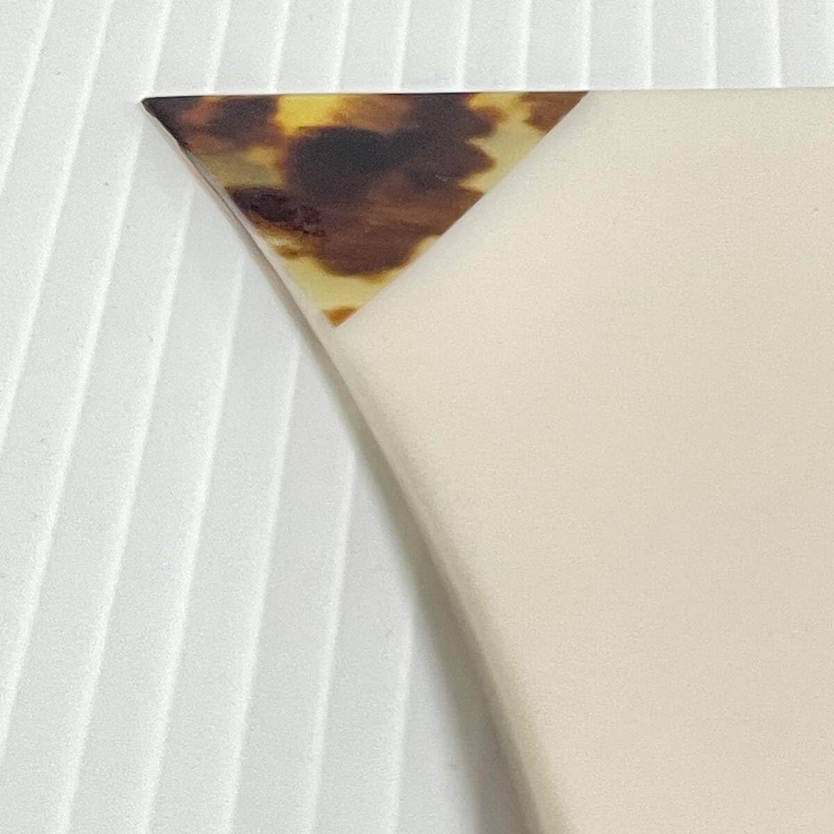 高級 鼈甲 べっ甲 三味線  撥 バチ ばち 津軽三味線 長唄 地唄 黒 Amazon.co.jp: 最高級 両耳 鼈甲 べっ甲 三味線 撥 バチ ばち