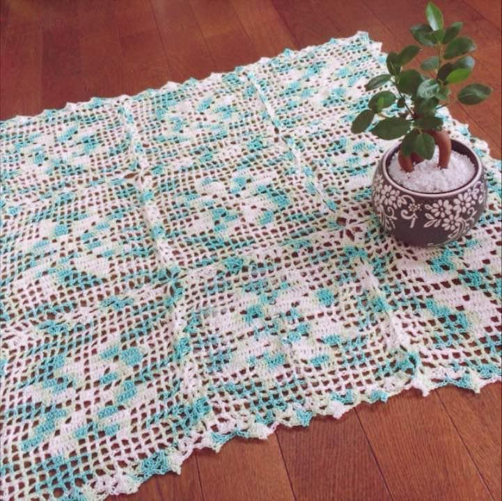 レース編み(ポインセチアのモチーフ)