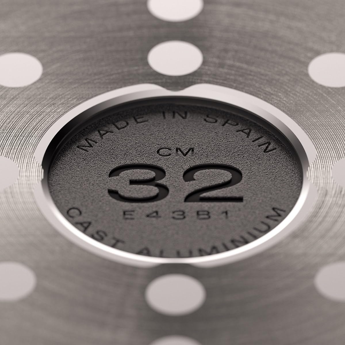 Valira Aire - Paellera Premium de 32 cm hecha en España, aluminio fundido con antiadherente reforzado, apta para inducción