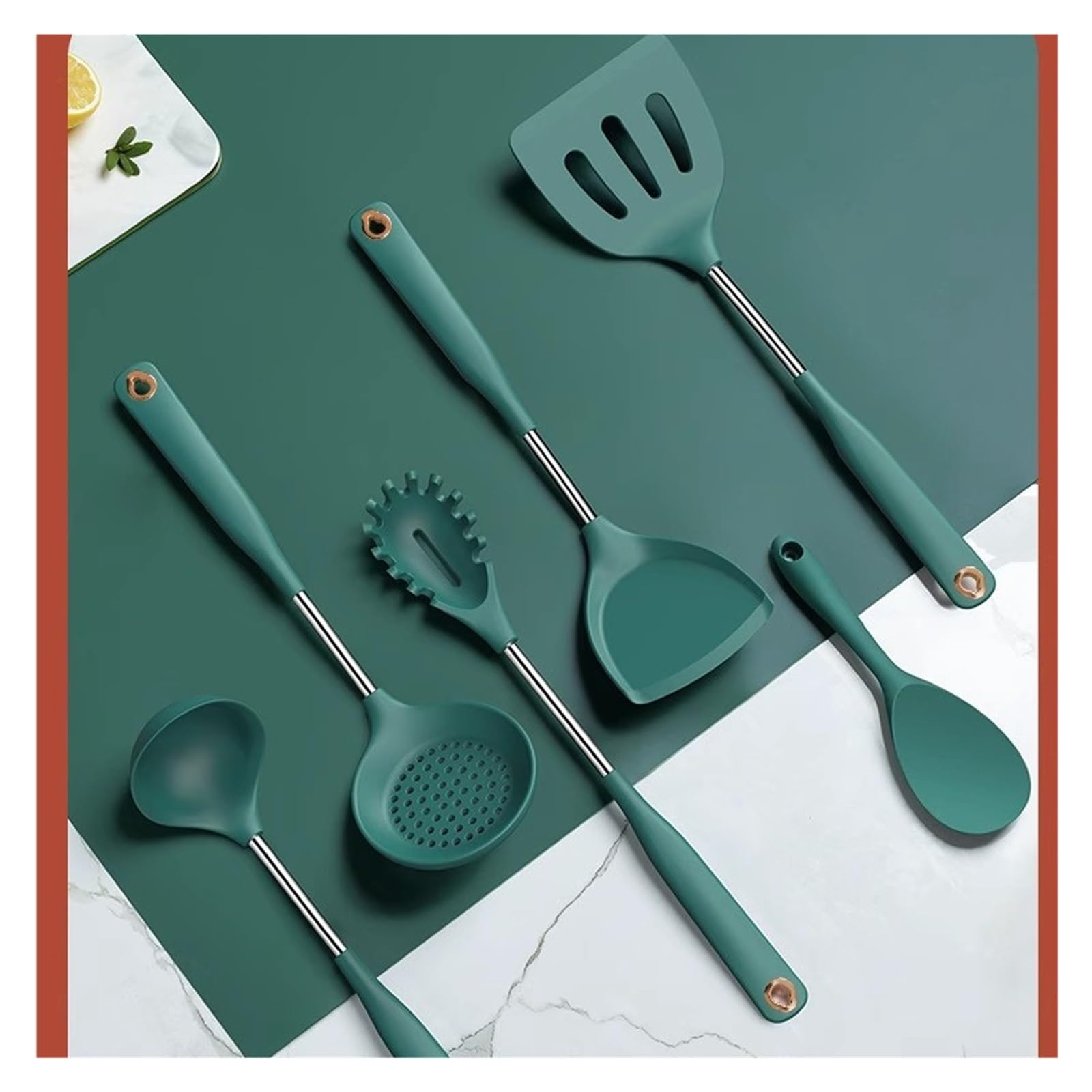 Set d'ustensiles de cuisine compact, louche et passoire pour gagner de la place