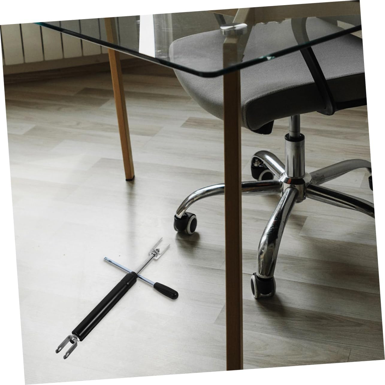 2Sets Heavy Duty Gas Spring Rod for Barber Chair Hydraulic Chair Rod Replacement for Salon and Office Use Easy Installation Material Compatible with Various