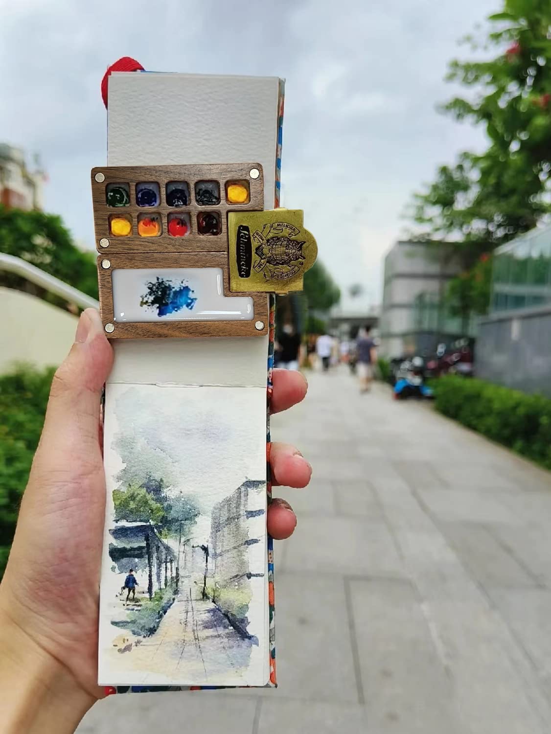 Amazon.co.jp: ミニポータブル水彩パレット、9色スケッチブック