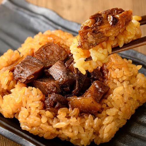 株式会社萬來 [定期便・全3回][本場 鹿児島県産] 黒豚角煮飯(12個セット×3回) 黒豚 肉 豚肉 国産 九州産 角煮 ごはん ご飯 小分け レンジ 個包装 簡単調理 冷凍 定期便 頒布会 t