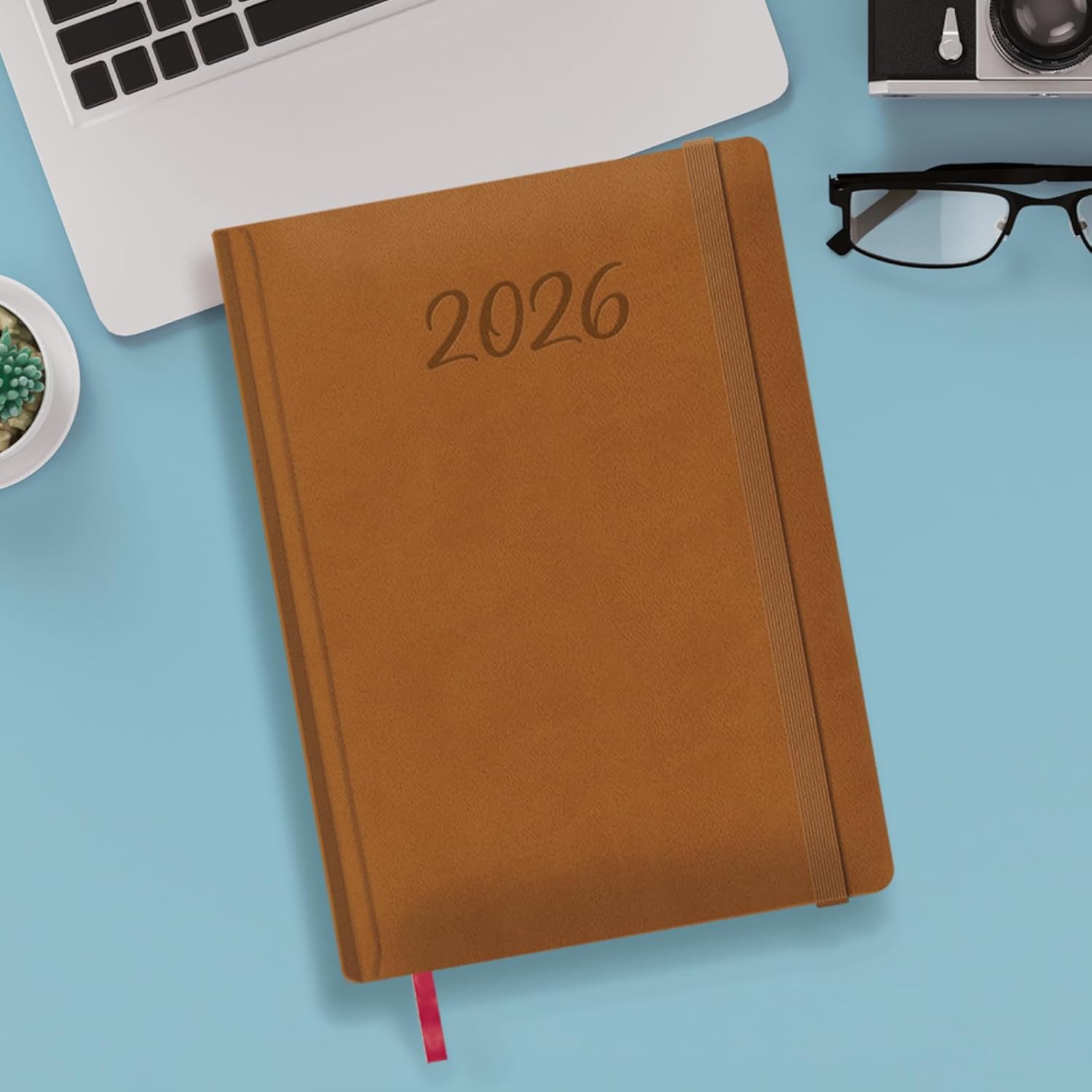 Dohe - Diary 2024 – Week to View – Size: 17 x 24 cm – 160 Pages – Stitched Binding – Hardcover – Brown – Manaos Model