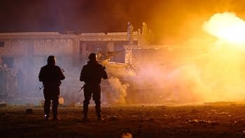 雷撃と火炎の城塞 Amazon.co.jp: フォートレス・ダウン 要塞都市攻防戦 [DVD