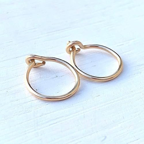 Miniatura 5 de Aretes de aro pequeños y finos para mujer, chapados en oro de 14 quilates o plata de ley, aretes de aro de oro hipoalergénicos ligeros Chapado