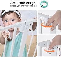 COMOMY Biztonsági Ajtórács 75-123 cm - Automatikusan Záródó Fém Gyerekkapu Kisállatátjáróval - Fúrás Nélkül Telepíthető Lépcsőkorlát Gyereke 4