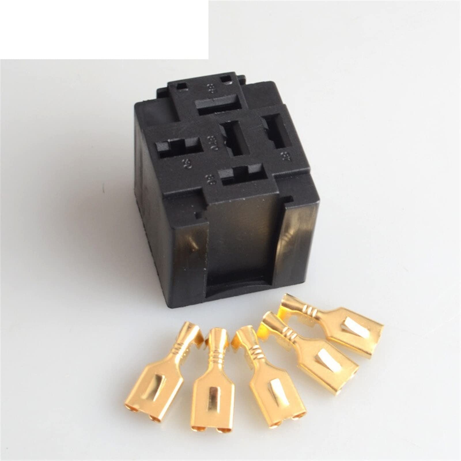 Support relais 5 broches auto idéal pour sécuriser vos circuits électriques 6,3 mm