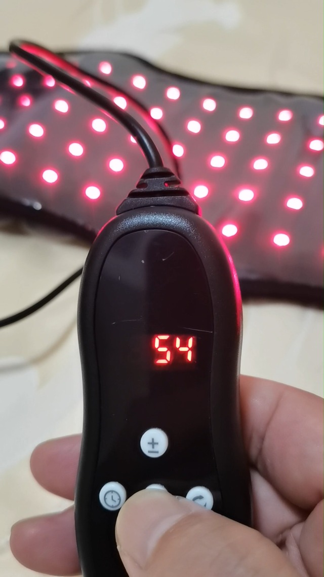 Amazon.com: Red Light Therapy Belt - 660nm & 850nm Wavelength, Red