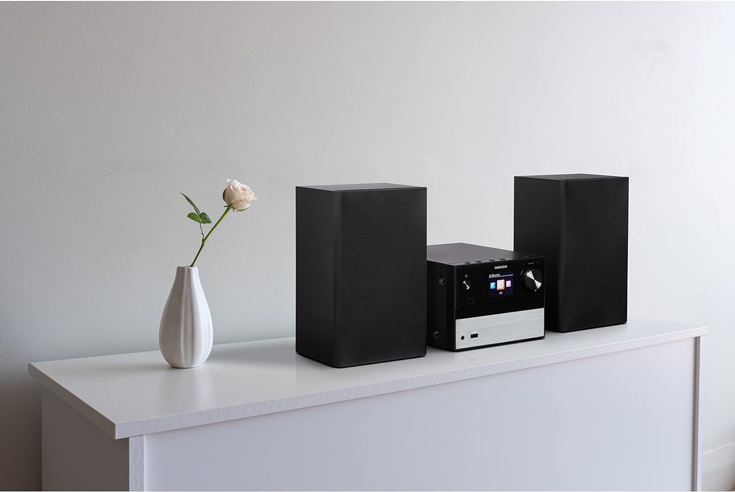 MEDION P64014 Micro Audio System Kompaktanlage (DAB+, CD-Player, PLL UKW Radio, Bluetooth, USB Anschluss, AUX) Titan