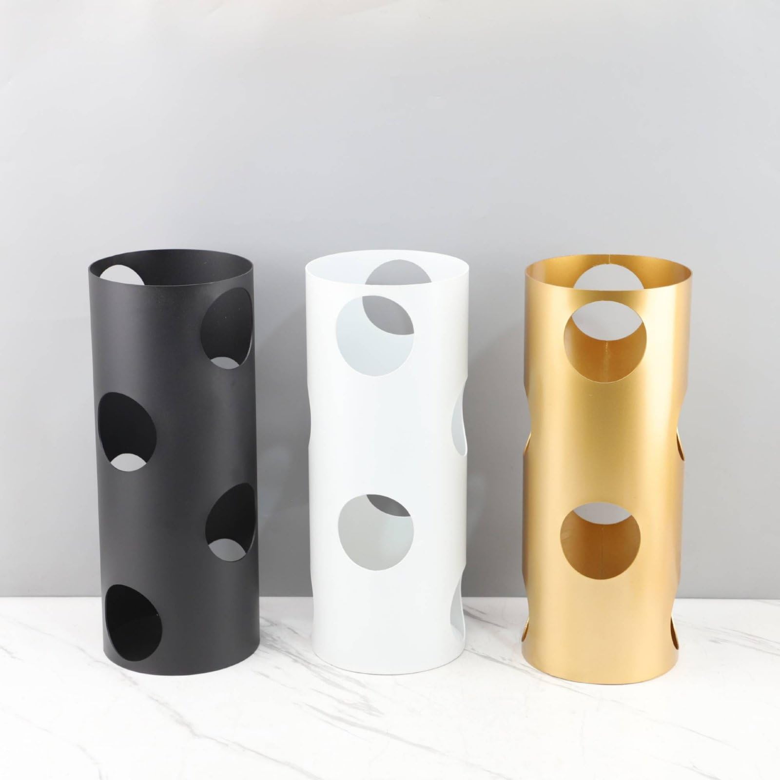 Botellero de Vino Soporte Estante Organizador Exhibidor de Metal Diseño Moderno Que la Decoración y la Exposición Adecuado para Cocina Sala Restaurante, Negro