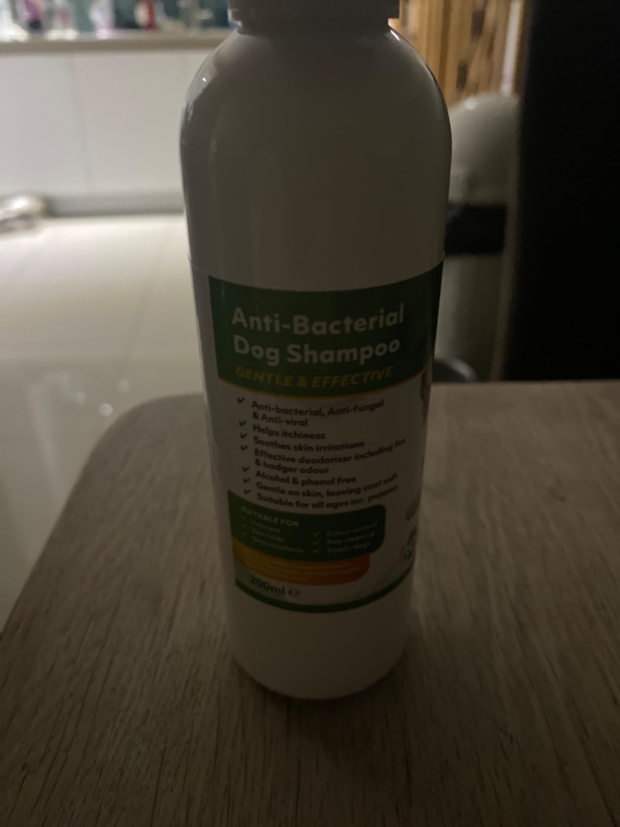 Aqueos Dog Shampoo Antibacterial, Antiviral & Antifungal AntiItch
