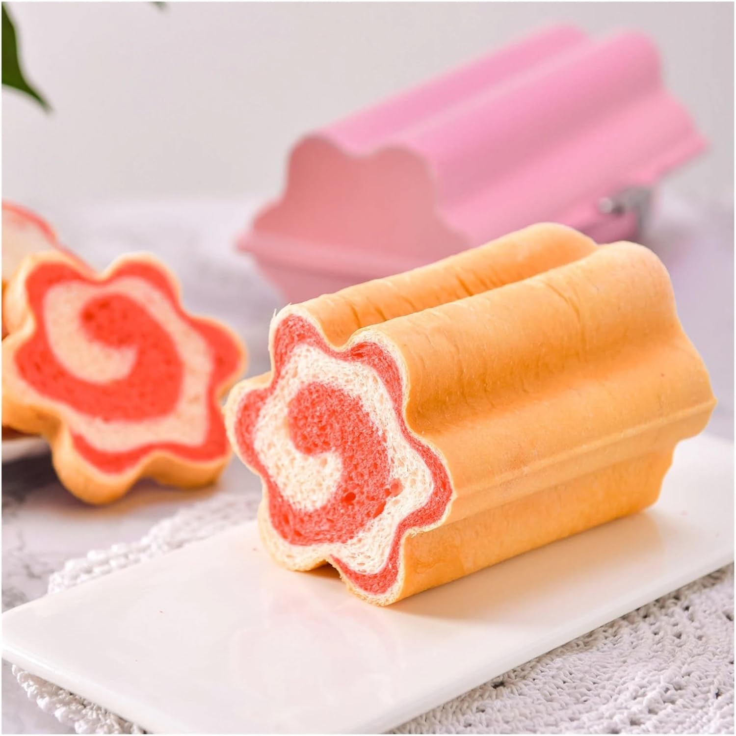 Flower Shape Bread Tray Loaf Pan Heart Round Bread Mold DIY Carbon Steel Toast Box With Lid Pastry Cake Pan Baking Tools Supplie