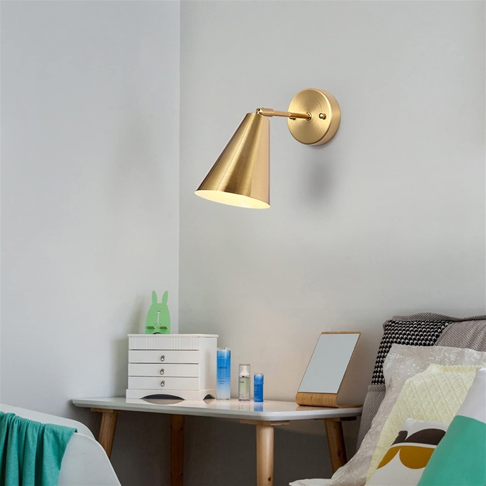 Mittelalterliche Luxus Wandleuchte Trichter Schatten gebürstet Gold Finish Wandmontiertes Licht Antike Messing Wand Messing Beleuchtung Badezimmer Waschtischspiegel Lichter E27 Basis für Wohnzi