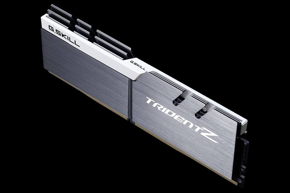 G.SKILL F4-3600C17D-32GTZR（16GBx2）32GB GSkill F4-3600C17D-32GTZR Speicherkarte, 32GB, CL17, 2