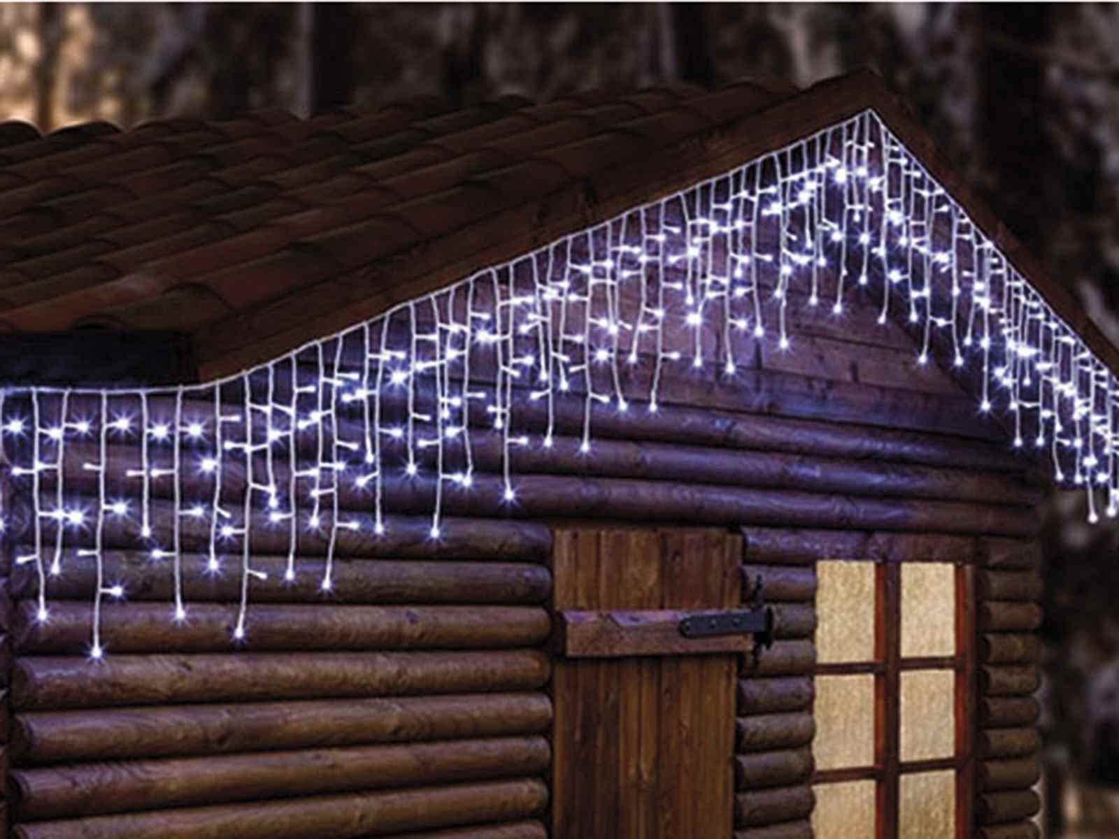 Gruppo Maruccia Luci Natalizie a Tenda 6 Metri per Balconi Finestre e Grandi Superfici 228 Luci Natalizie per Esterni ed Interni Color Bianco Freddo Luci di Natale per Casa Negozi e Vetrine