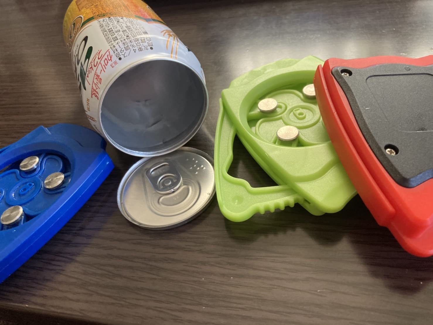 Amazon | アルミ缶オープナー 全缶切り ジョッキ缶みたいに切れる