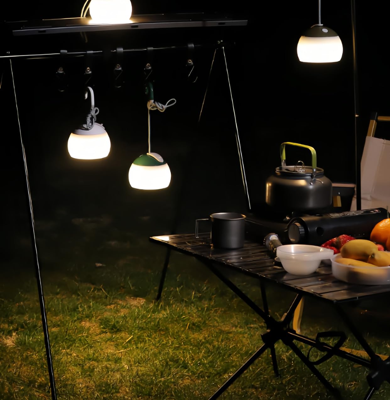 Lampada da campeggio con decorazione atmosferica lanterna rotonda 3 livelli di regolazione della luminosità gancio design lampada da tavolo lunga durata per tenda di emergenza pesca