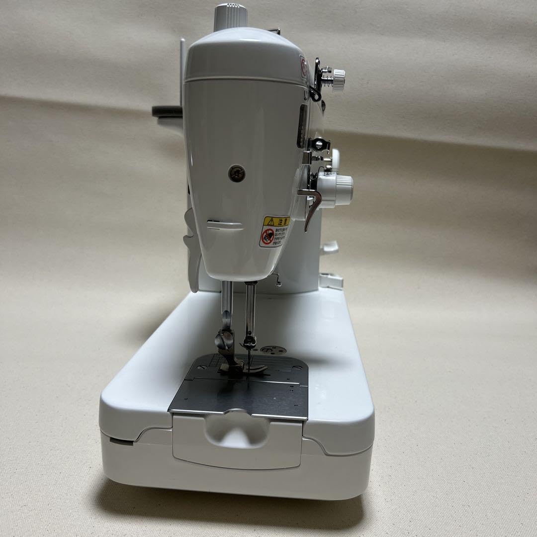 Amazon.co.jp: ＊最終値引 職業用本縫いミシン JUKI SL-700EX