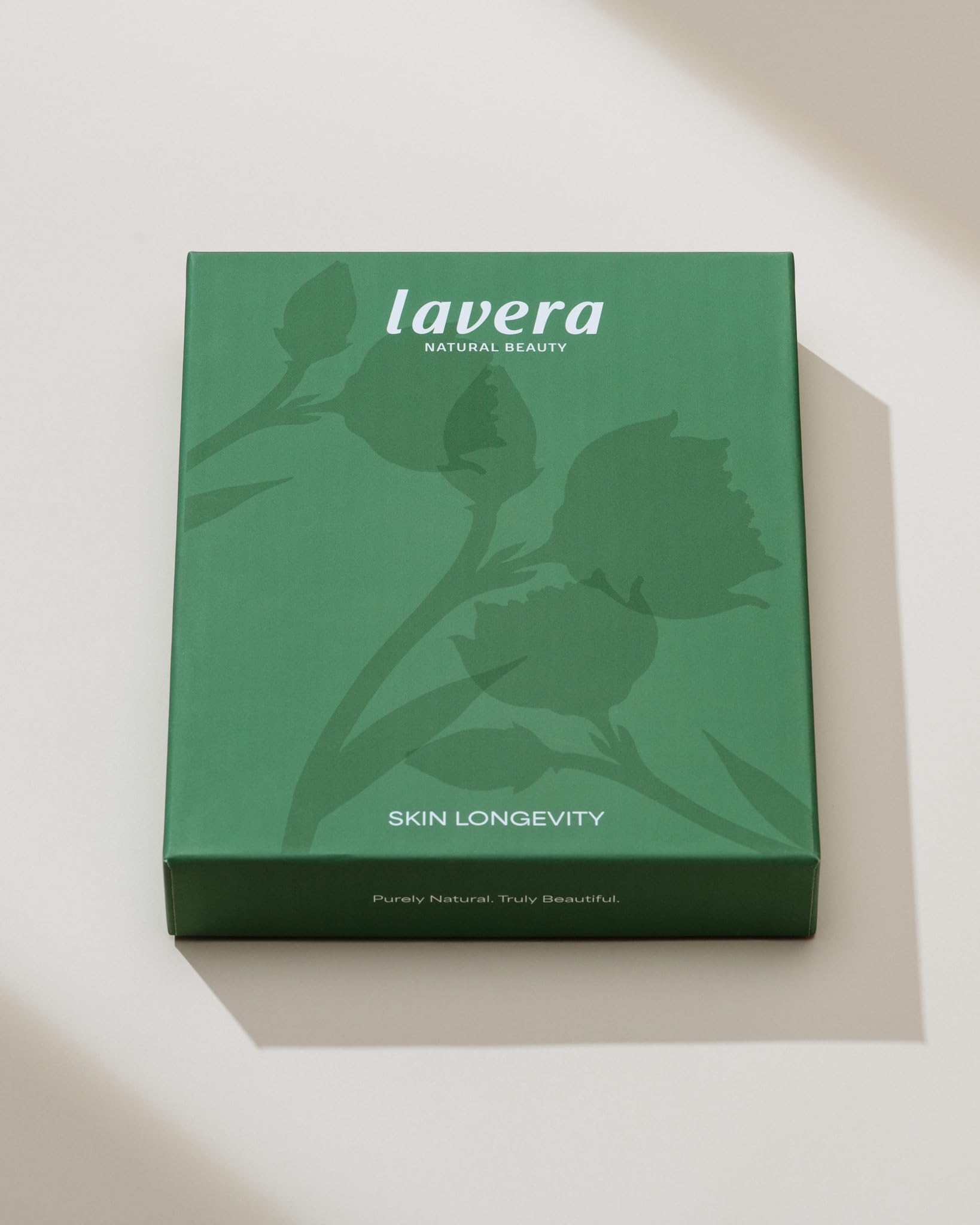 lavera Skin Longevity Routine Set Gesichtspflege Set mit Bio-Pflanzenextrakten Hyaluron für elastische gepflegte Haut Feuchtigkeit Regeneration Naturkosmetik Komplettset