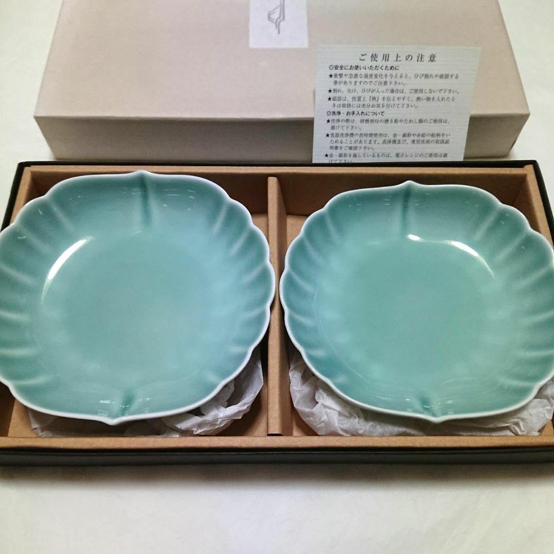 深川製磁❤︎ 青磁　菊割子付 青磁 菊割鉢 | 有田焼 深川製磁｜公式オンラインストア