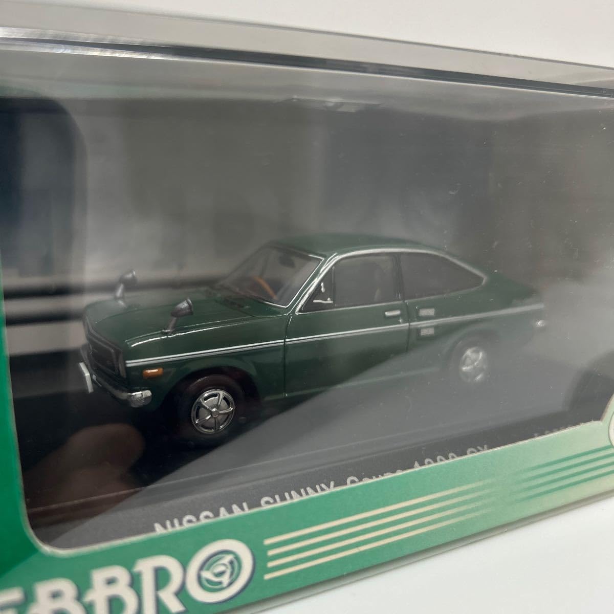 ミニカー EBBRO NISSAN SUNNY Coupe 1200 GX Amazon | EBBRO 1/43 NISSAN SUNNY Coupe 1200 GX Brown エブロ 日産
