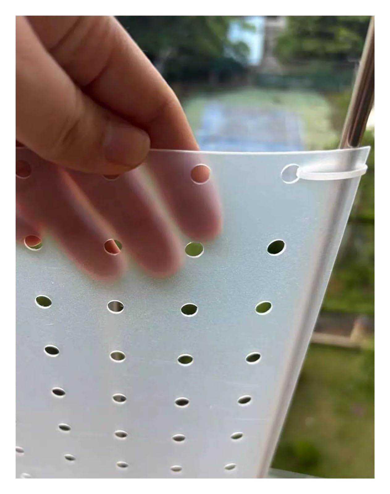 Brise-vue balcon en rouleau anti vis-à-vis pvc translucide avec liens