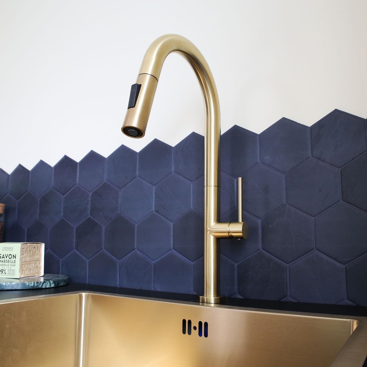 Essebagno Portofino Mezclador de lavabo con teleducha en oro cepillado