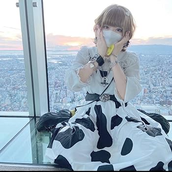 BOUTIQUE MOSCHINO 総柄スカート　牛柄　大きいサイズ BOUTIQUE MOSCHINO 総柄スカート 牛柄 大きいサイズ BOUTIQUE